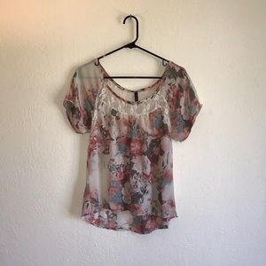 Women’s Floral Blouse Size L